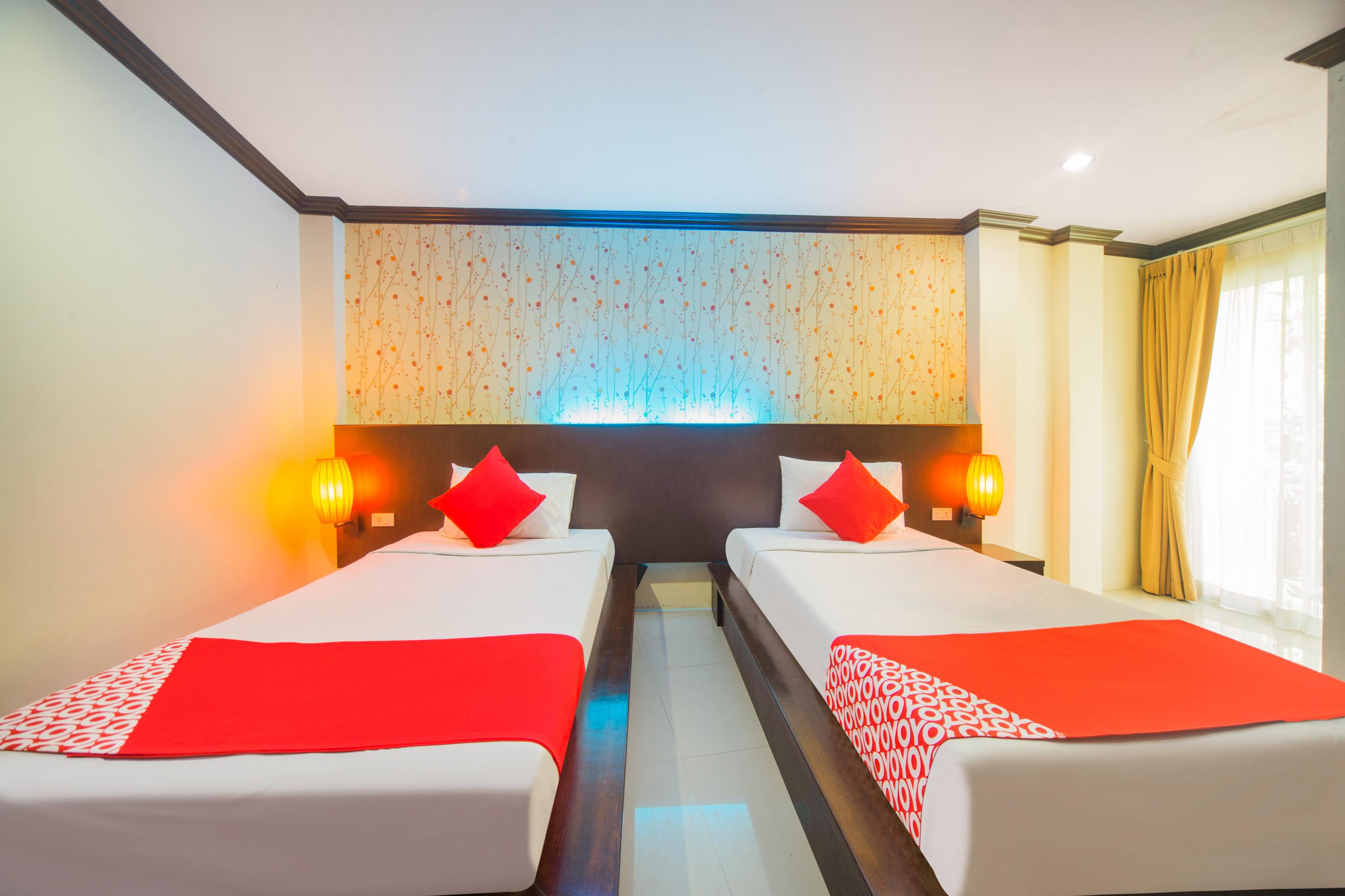 Oyo 232 Patong City Hometel Exteriör bild