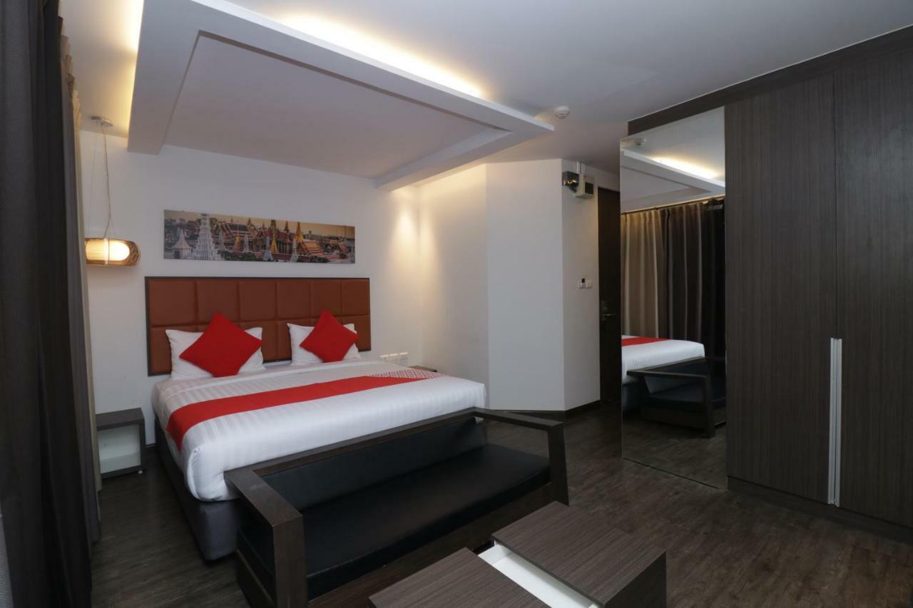 Oyo 232 Patong City Hometel Exteriör bild